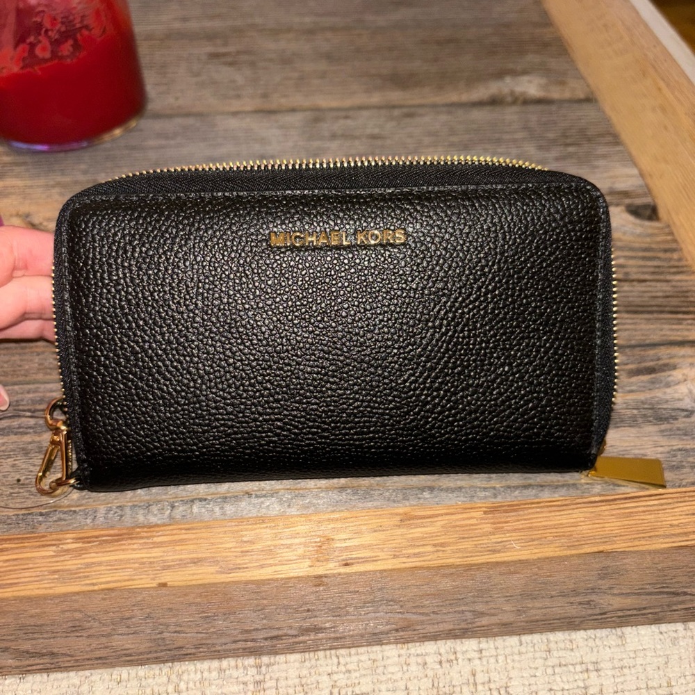 Michael Kors full black wallet